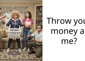 Crafty Cashier Cooks Up Ingenious Way To Deal With Rude Customers