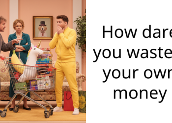 Teen Sets His Ent*tled Mom Straight After She Tries To Meddle And Dares Him For Wasting His Own Money