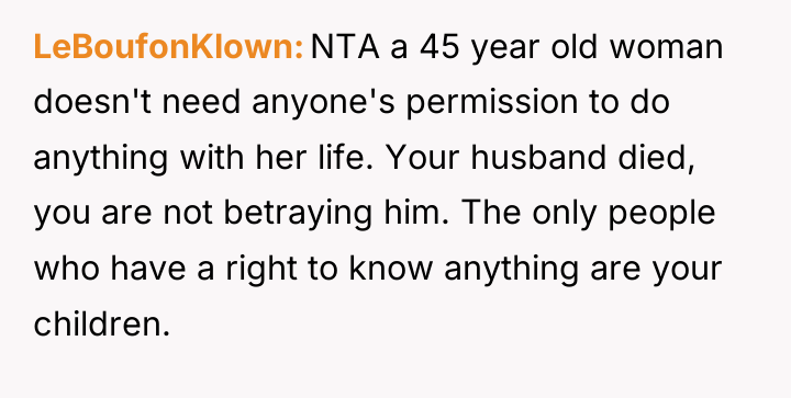 LeBoufonKlown NTA a 45 year old woman doesn't need anyone's...