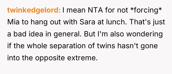 twinkedgelord I mean NTA for not *forcing* Mia to hang...