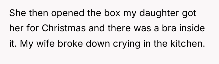 She then opened the box my daughter got her for...